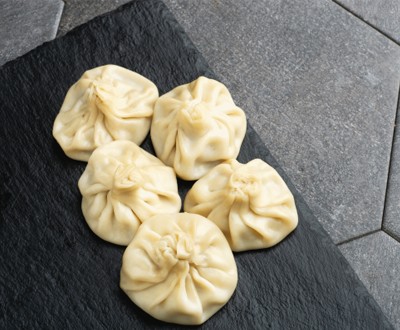 Хинкали замороженные Емельянов оптом, говядина-свинина с кинзой и хмели-сунели, п/пакет 3 кг / гф/кор 6 кг